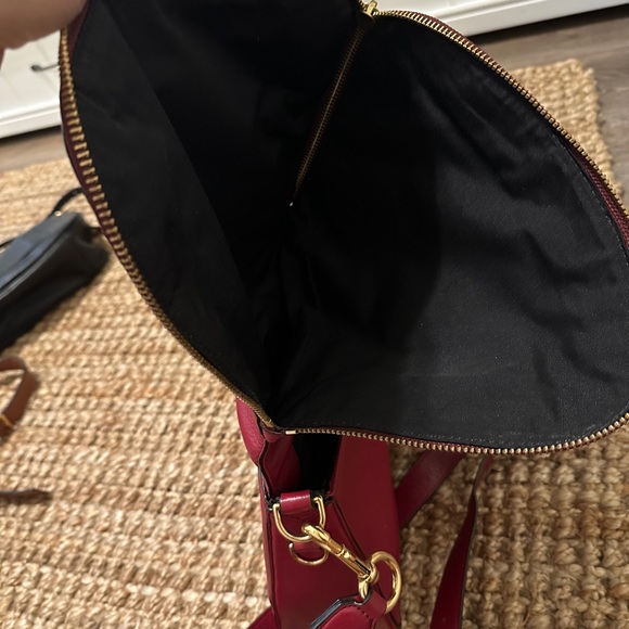 Marc Jacobs cranberry crossbody purse - Picture 7 of 11